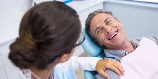 Sorriso acompanhando saúde gengival